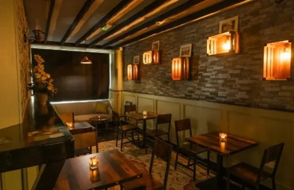 Considines Bar