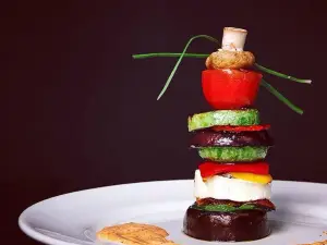 Bistro 23