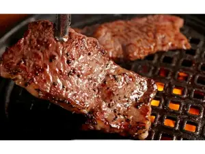 六张桌老北京炙子烤肉(康城·样街店)