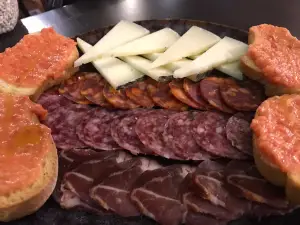 Nazareno y Oro