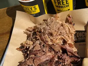 Dickey's Barbecue Pit