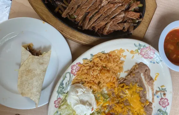 El Tapatio Mexican Restaurant