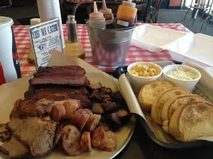 Shigs In Pit Barbeque
