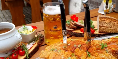 Benediktiner Wirtshaus im joHanns Hof
