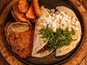 El Papalote Taco & Grill Aeropuerto