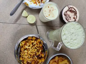 Apna Sweets