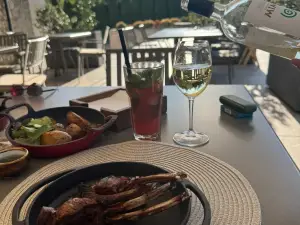 White Owl Restaurant by Castel Mimi