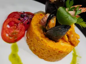 ROM4N1 Cafeteria & Restaurant