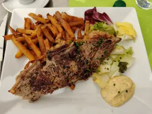 Pessac Kitchen