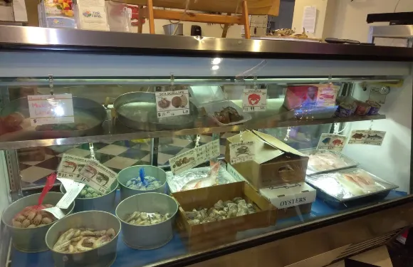 Cowboy Crab and Seafood