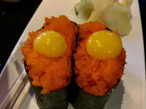 The Wave Island Sports Grill & Sushi Bar