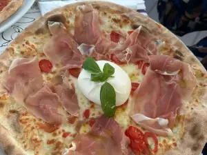 Al Mare Ristorante Pizzeria