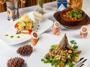 Chum Restaurant-Museum