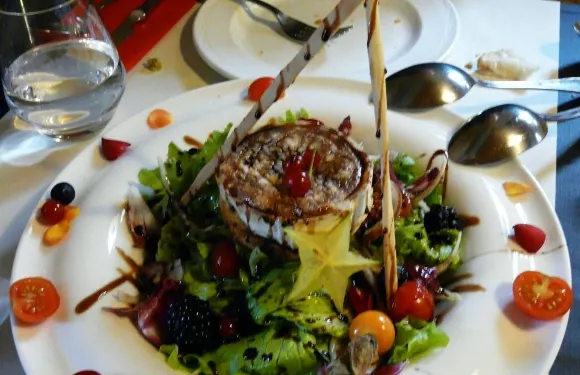 Unhola Restaurant
