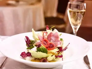 Mondo Restaurant