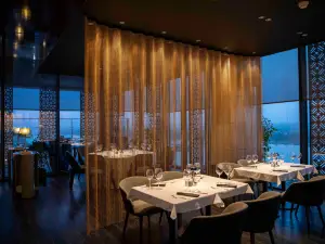 Zaxi Restaurant