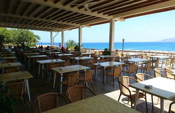 Kanalli fish Tavern