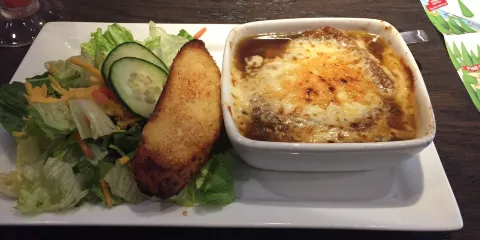 Red Robin Gourmet Burgers
