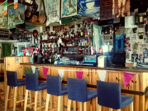 Vaughans Pub And B&B (Beer & Bed)