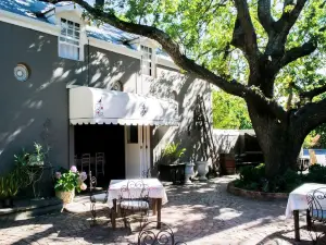 Café Felix, Riebeek Kasteel