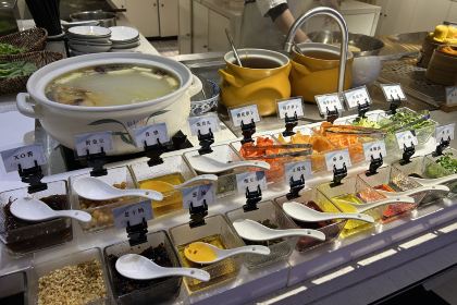 云颐自在酒店·自助餐厅(会展中心店)