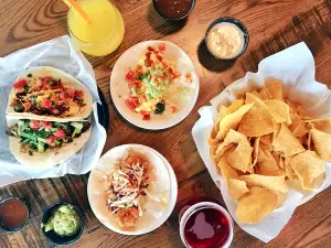 Cantina 76