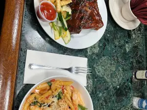 Lakeside Charlies