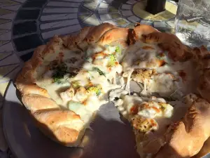 Hernando's Pizza Pub