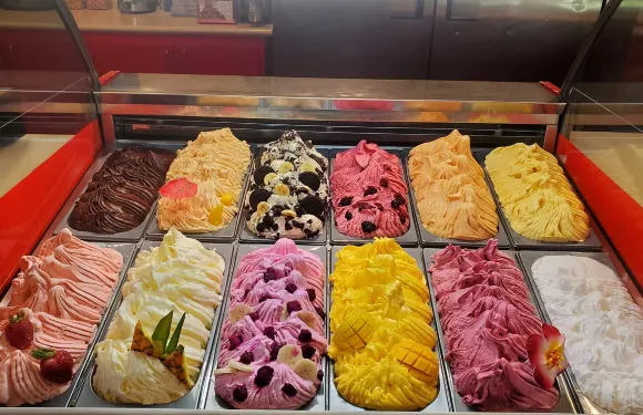 Papalani Gelato