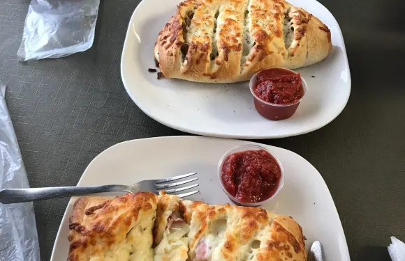 Pizza A La Roma