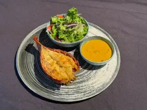 Obl seafood bite