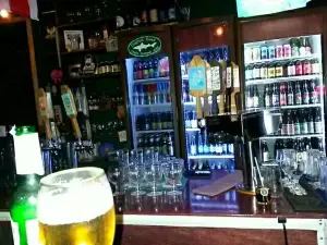 Artisan Brew Pub