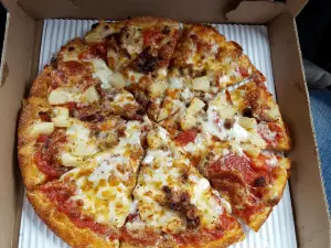 Concord New London Style Pizza