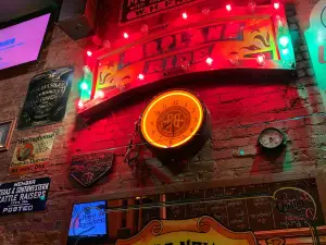 Bricks Bar & Grill
