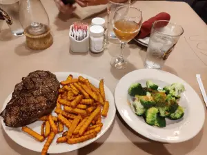 Triple J Chophouse & Brew Co.
