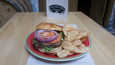 Paradise Creek Brewery - Downtown Restaurant in 普爾曼
