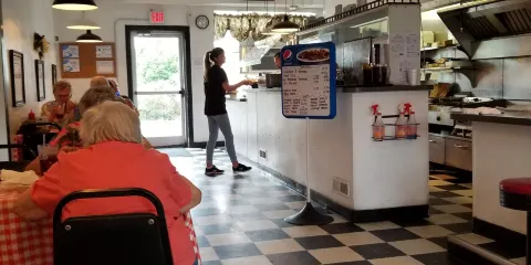Matty's Homestyle Cooking & Seafood