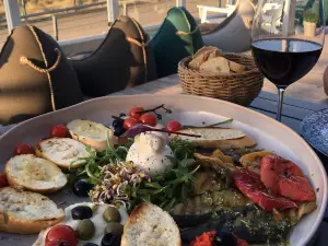 Holyharbour Restaurant