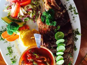 El Buen Gusto Restaurant