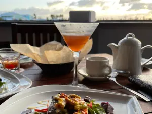Sabor Restaurant & Bar