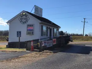 Sam's Hot Dogs-Stuarts Draft, VA
