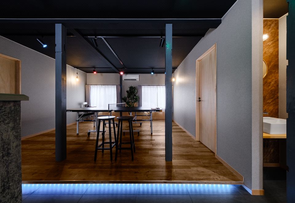 THE LANDMARK 호텔의 깔끔하고 모던한 외관