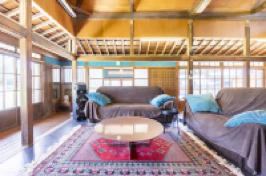 カラクサヴィラ