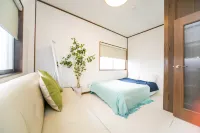 7 min to JR Yokkaichi STN Large House Hotels in 