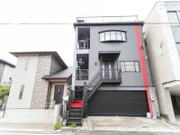 7 min to JR Yokkaichi STN Large House JR四日市站附近的飯店