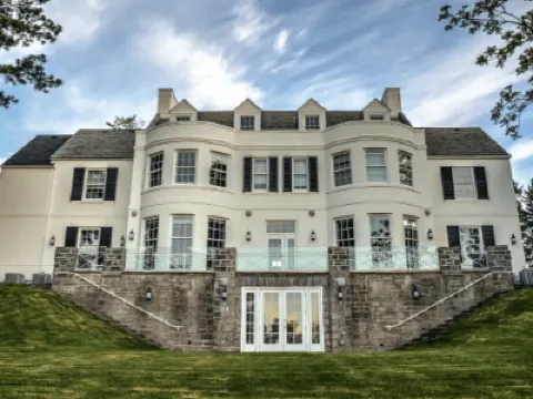 Historic Hotels in Nice