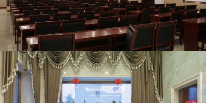 Freddy's Frozen Custard & Steakburgers