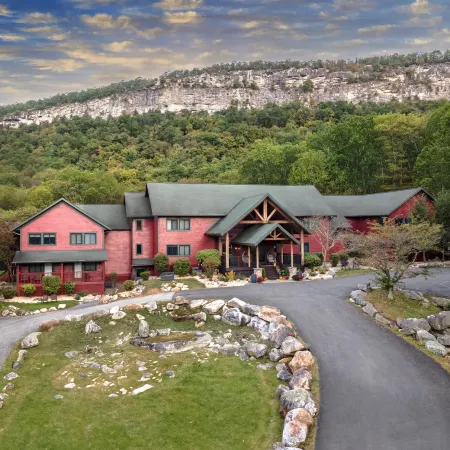 Minnewaska Lodge