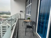 Casual Private Home @ Sky.Pod Hotels in Puchong
