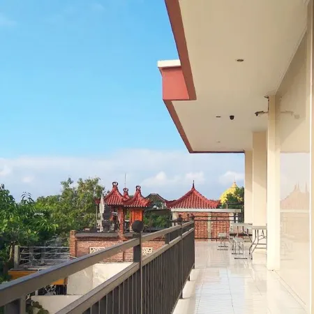 Urbanview @ Nalaya Homestay Mataram